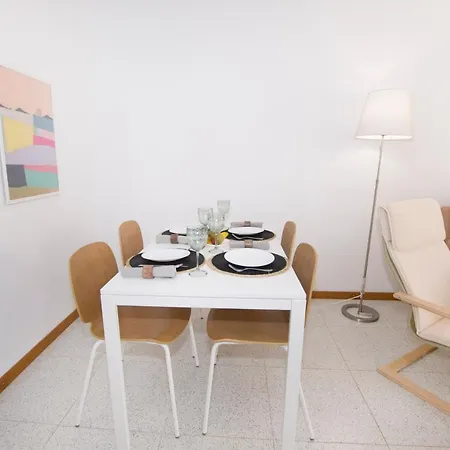 Edificio Calpplace Apartment
