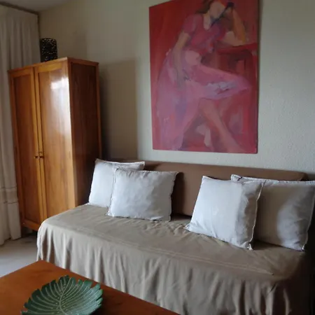 Edificio Calpplace Apartment